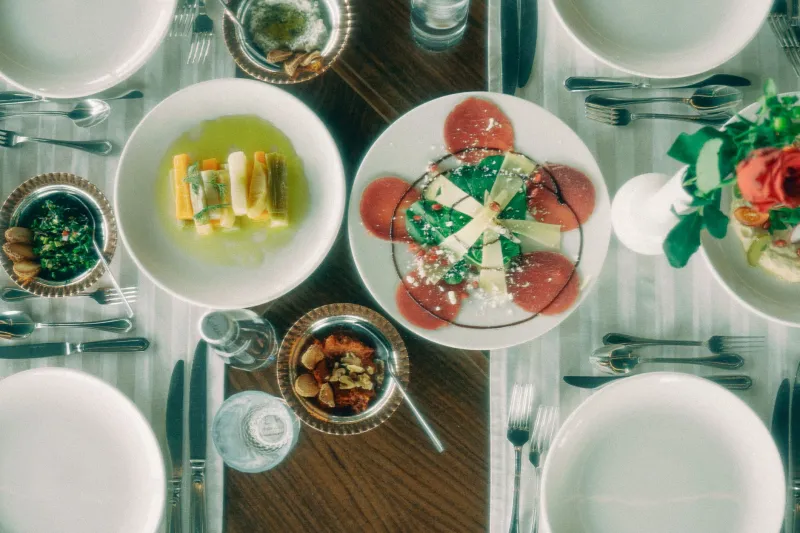 From First Bite to Final Course: The Deliberate Architecture of a Jay's Dining Experience